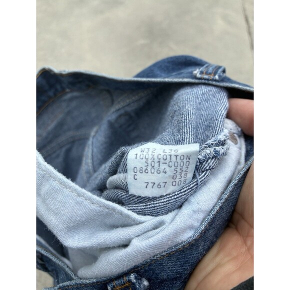 Vintage 80s Levis 501xx Jeans Mens 30x32 Button Fly USA Made Dark Wash Indigo - Picture 7 of 16